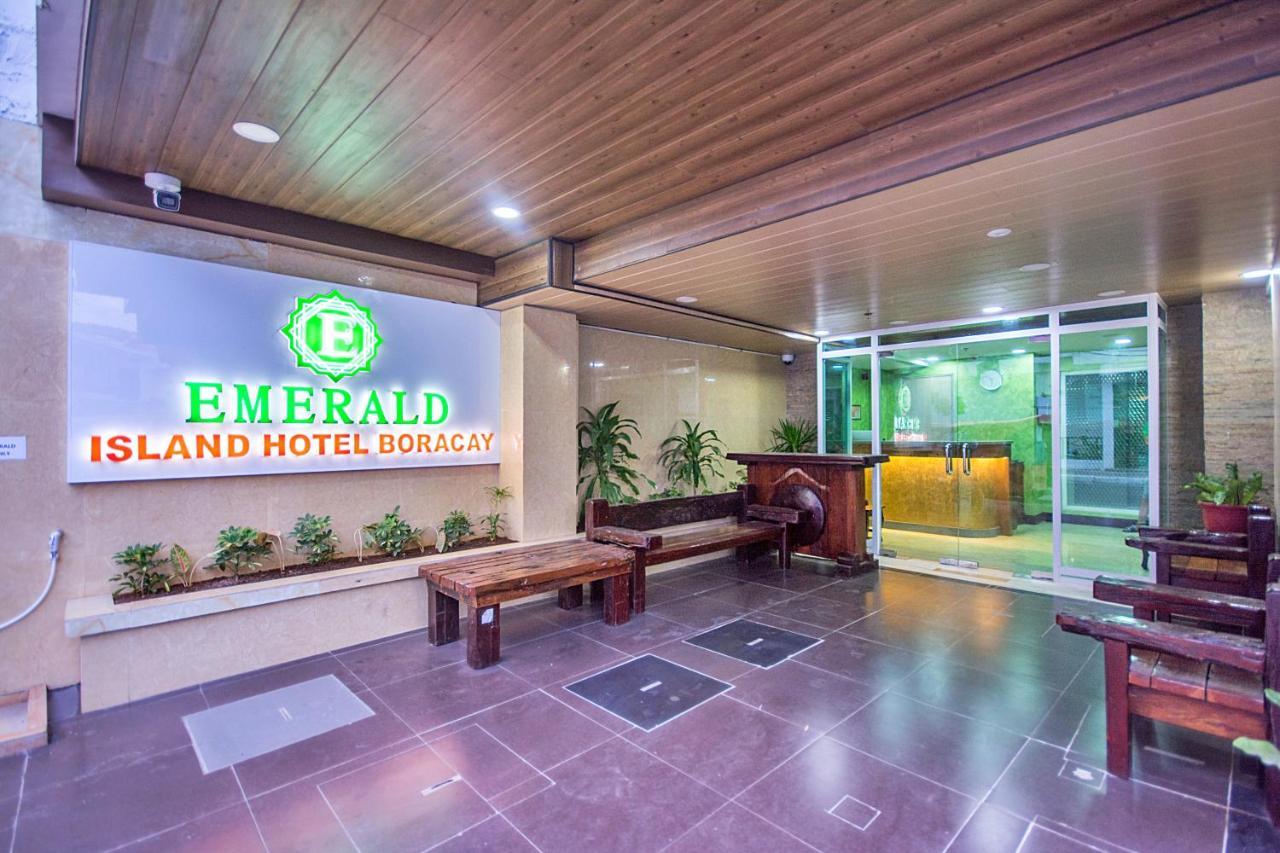 Emerald Island Hotel Balabag  Exteriör bild